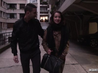 Порно пикапер затащил европейскую телку на хату для перепихона во все дырки